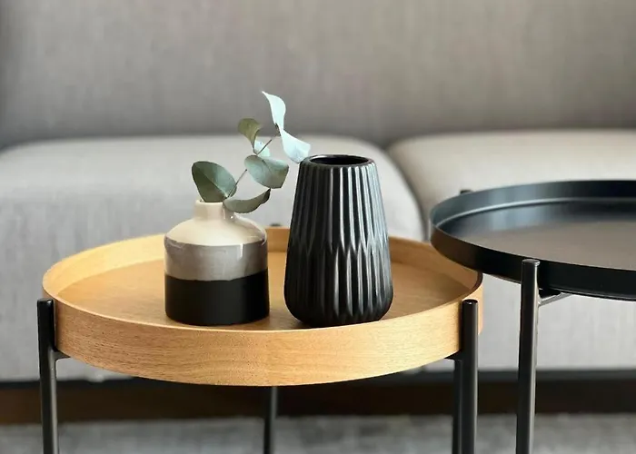 Stylische Mit Balkon *