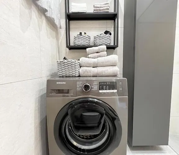 Stylische Mit Balkon *